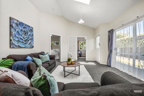 Photo of property in 9 Fairfield Avenue, Fairfield, Lower Hutt, 5011