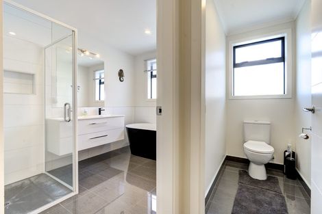 Photo of property in 224 Cumberland Drive, Flagstaff, Hamilton, 3210