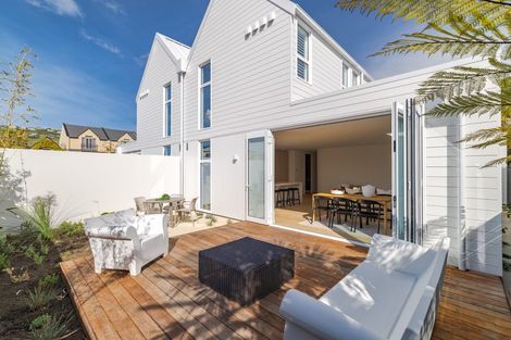 Photo of property in 3 Wiggins Street, Sumner, Christchurch, 8081