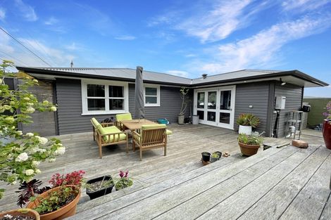 Photo of property in 95 Beazley Avenue, Paparangi, Wellington, 6037