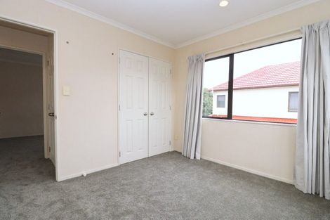 Photo of property in 15 Erne Crescent, East Tamaki, Auckland, 2016