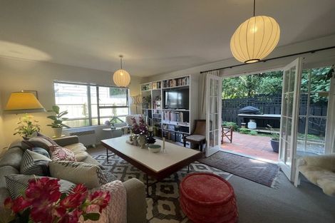 Photo of property in 4/85 Elizabeth Street, Mount Victoria, Wellington, 6011