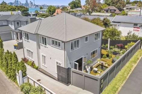 Photo of property in 43b Bayswater Avenue, Bayswater, Auckland, 0622