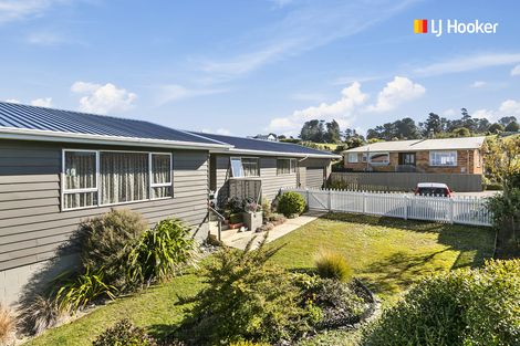 Photo of property in 10 Clayton Street, Saint Clair, Dunedin, 9012