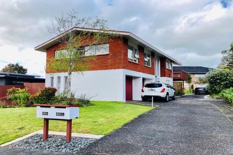 Photo of property in 201 Fisher Parade, Farm Cove, Auckland, 2012