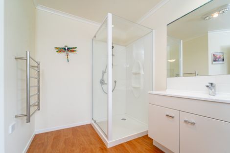 Photo of property in 27 Carrington Drive, Carterton, 5713