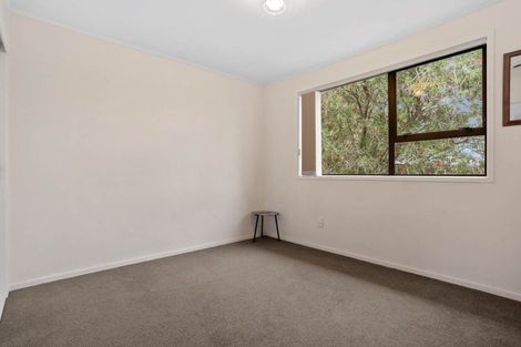 Photo of property in 22 West Harbour Drive, West Harbour, Auckland, 0618