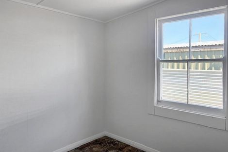 Photo of property in 26 Stout Street, Shannon, 4821