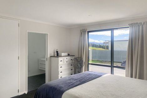 Photo of property in 15 Otanga Street, Dannevirke, 4930