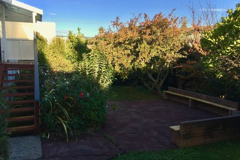 Photo of property in 1 Bevyn Street, Castor Bay, Auckland, 0620