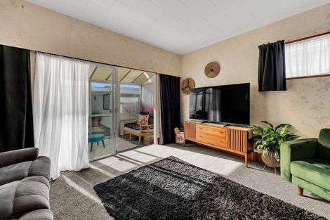 Photo of property in 16 Gloucester Street, Whanganui, 4500