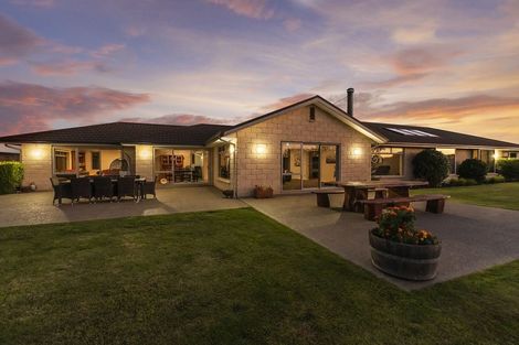 Photo of property in 30 Sunnyside Road, Coatesville, 0793