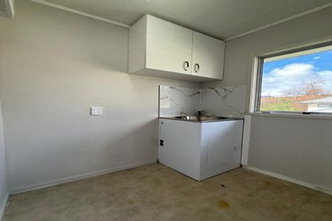 Photo of property in 101a Triangle Road, Massey, Auckland, 0614
