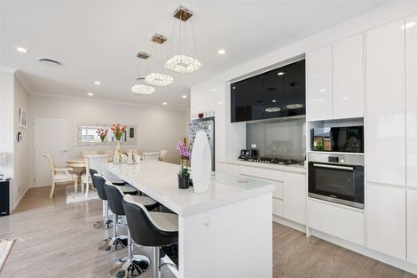 Photo of property in 20 Drumbuoy Drive, Flat Bush, Auckland, 2019