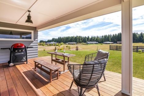 Photo of property in 5/500 Kinloch Road, Kinloch, Taupo, 3377