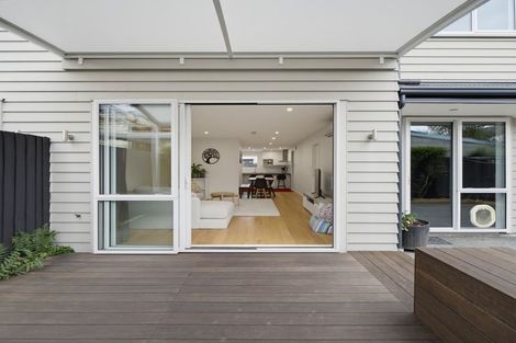Photo of property in 3/24 Eversleigh Street, St Albans, Christchurch, 8014