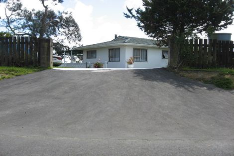 Photo of property in 204 Hanham Road, Kumeu, 0891
