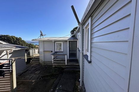 Photo of property in 23 Totara Street, Eastbourne, Lower Hutt, 5013
