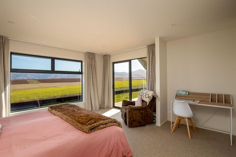 Photo of property in 355 Golden Road, Springvale, Alexandra, 9393