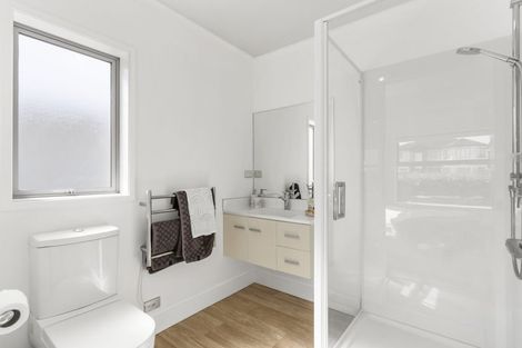 Photo of property in 118 Maire Road, Orewa, 0931