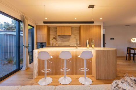 Photo of property in 4/146 Straven Road, Fendalton, Christchurch, 8014