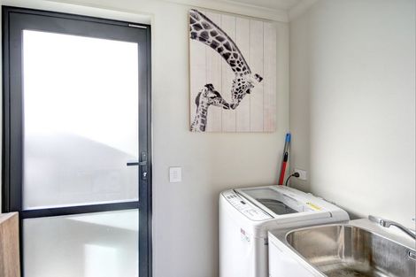 Photo of property in 21 Brugh Place, Andersons Bay, Dunedin, 9013