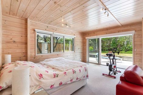 Photo of property in 28 Champion Place, Pauanui, Hikuai, 3579