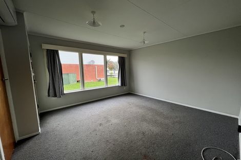 Photo of property in Shakespeare Flats, 8/48 Merton Street, Trentham, Upper Hutt, 5018