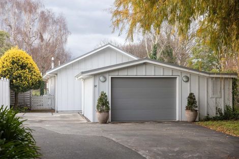 Photo of property in 32 Te Aute Road, Havelock North, 4130