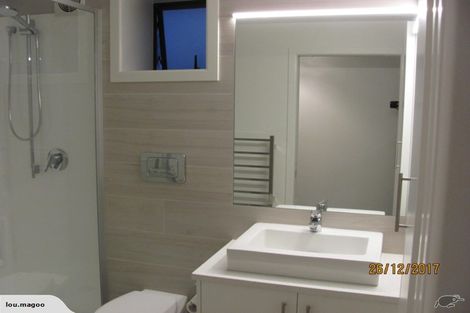 Photo of property in 12 Meadowvale Avenue, Forrest Hill, Auckland, 0620