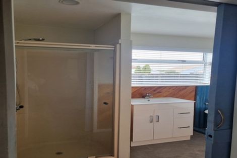 Photo of property in 22 Amberley Beach Road, Amberley, 7410