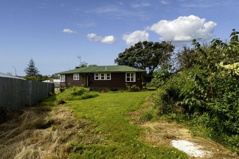 Photo of property in 2 Windsor Road, Bellevue, Tauranga, 3110