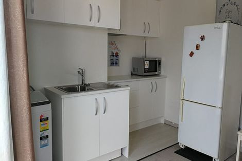 Photo of property in 18 Carpenter Lane, Silverdale, 0932