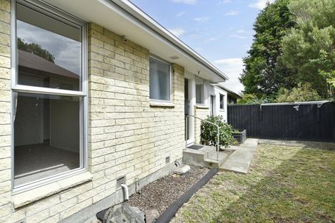 Photo of property in 4/6 Lane Street, Woolston, Christchurch, 8023
