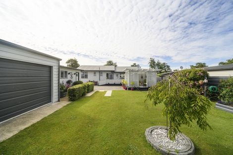 Photo of property in 64 Apollo Parade, Milson, Palmerston North, 4414