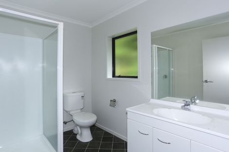 Photo of property in 10/19 Glencarron Place, Bethlehem, Tauranga, 3110