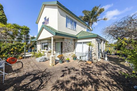 Photo of property in 2 Miles Avenue, Papatoetoe, Auckland, 2025