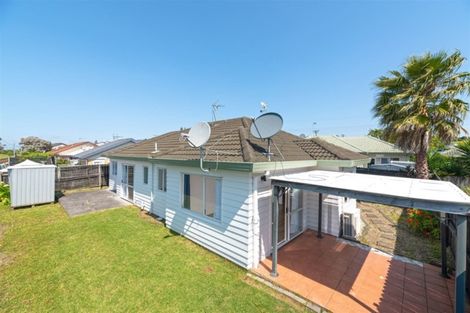 Photo of property in 87 Pooks Road, Ranui, Auckland, 0612