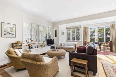 Photo of property in 60 Hobson Street, Thorndon, Wellington, 6011