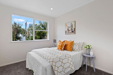 Photo of property in 1/57 Hatherlow Street, Glenfield, Auckland, 0629