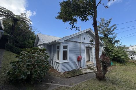 Photo of property in 3/44 Northland Road, Northland, Wellington, 6012