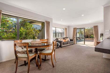 Photo of property in 6 Kinsella Crescent, Aidanfield, Christchurch, 8025