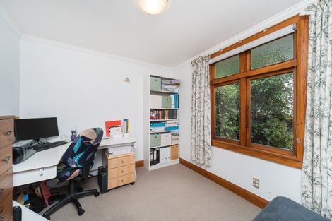 Photo of property in 105b Pahiatua Street, Hokowhitu, Palmerston North, 4410