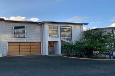 Photo of property in 60 Makamaka Lane, Albany Heights, Auckland, 0632