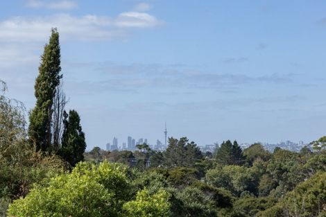 Photo of property in 119 Colwill Road, Massey, Auckland, 0614