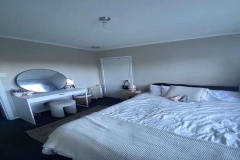 Photo of property in 113 Parkvale Road, Karori, Wellington, 6012