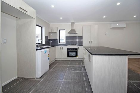 Photo of property in 2/14 Plunket Avenue, Petone, Lower Hutt, 5012