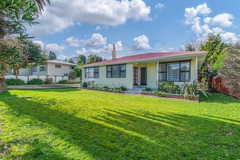 Photo of property in 76 Mclean Street, Woodville, 4920