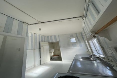 Photo of property in 15 Queens Parade, Devonport, Auckland, 0624