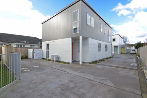 Photo of property in 44b Pine Avenue, Upper Hutt Central, Upper Hutt, 5018